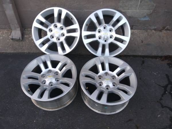 Chevy silverado 18 inch stock rims 6 lug tahoe, suburban, etc