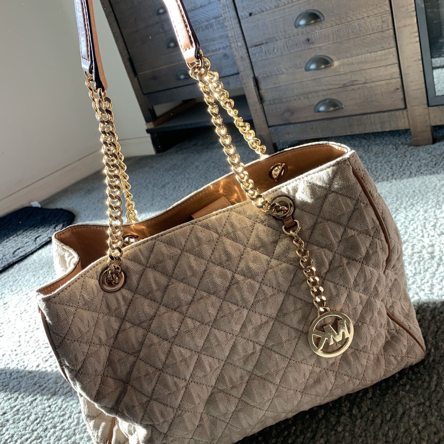 Beige Michael Kors Bag With Gold Accents