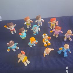 Cabbage Patch Mini Set of  26.