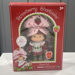 2021 Strawberry Shortcake Doll 35th Anniversary 1980 Design