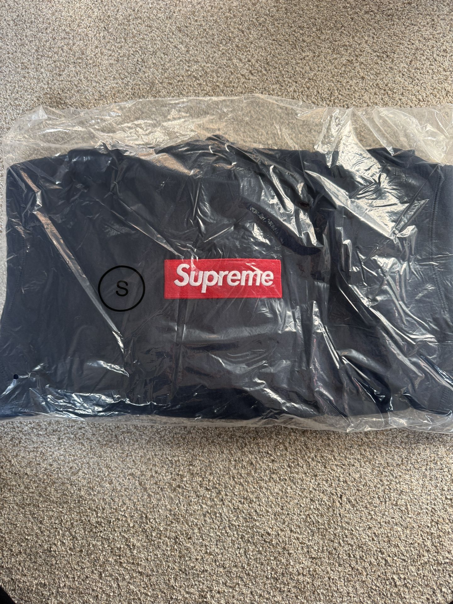 Supreme Box Logo Hoodie Sweatshirt FW24 Navy Small Jordan Nike Cactus Jack Travis