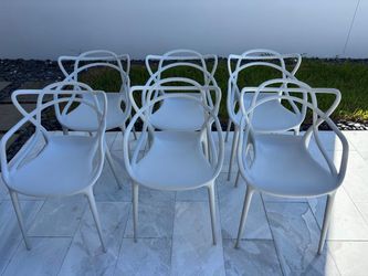 Set of 6 Modern Gray Indoor/Outdoor Dining Chairs – Barely Used – $470