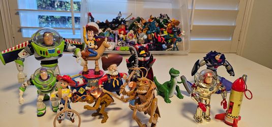 Disney/Pixar Box