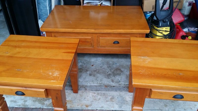 3 Furniture tables 2 side lamp table and one large coffee table with tons of storage
