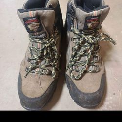 Hiking Boots M11