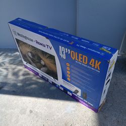 -FIRM PRICE NON-NEGOTIABLE- 43 In. Westinghouse QLED Smart Roku TV W/Remote