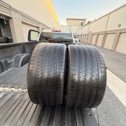 285/40/19 Continental Procontact RX 50%+ Tread (2)