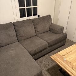 Reversible Sectional Couch