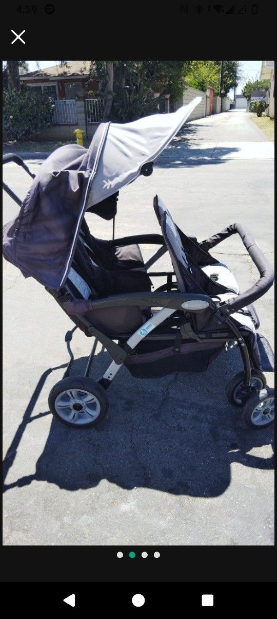 Infant Stroller Sits Four Toddler 