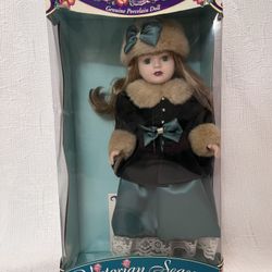 Victorian Seasons, Genuine Porcelain Doll, #42601, 1998