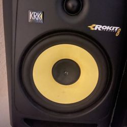 Krk Speakers Rokit 8
