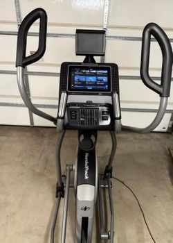 NordicTrack Commercial 12.9 Elliptical – Touchscreen (iFit)