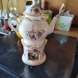 Vintage Two-tier Teapot