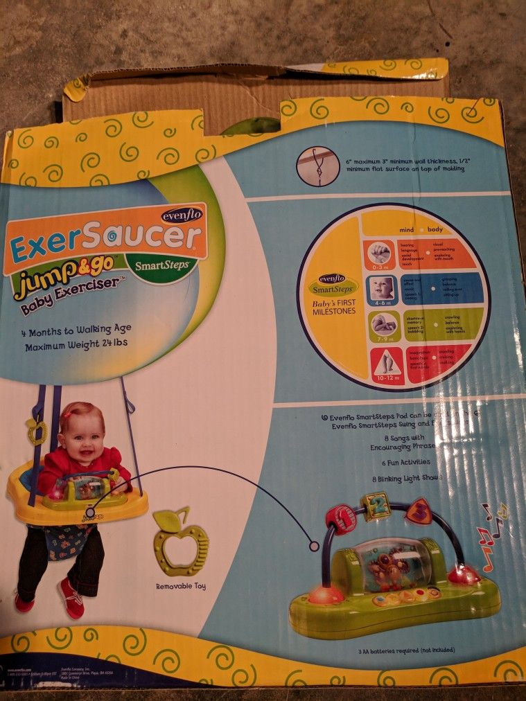 ExerSaucer Evenflo baby exerciser jump and go
