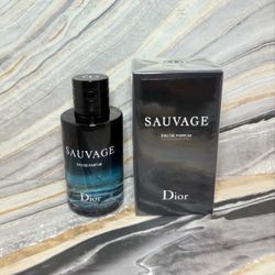 Dior Sauvage Eau De Parfum 