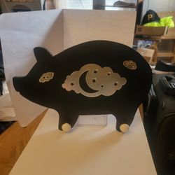Pig Shaped Wall Organizer 