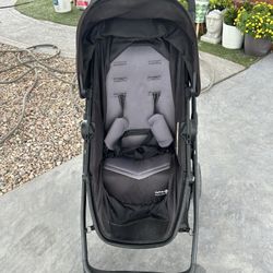 Baby Stroller (Bassinet feature)