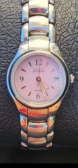 Elegant CITIZEN  WATCH Free Gifts 🎁 Included 