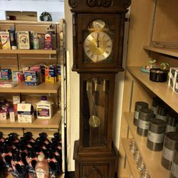 Grandfather Clock – Classic “Tempus Fugit” Style