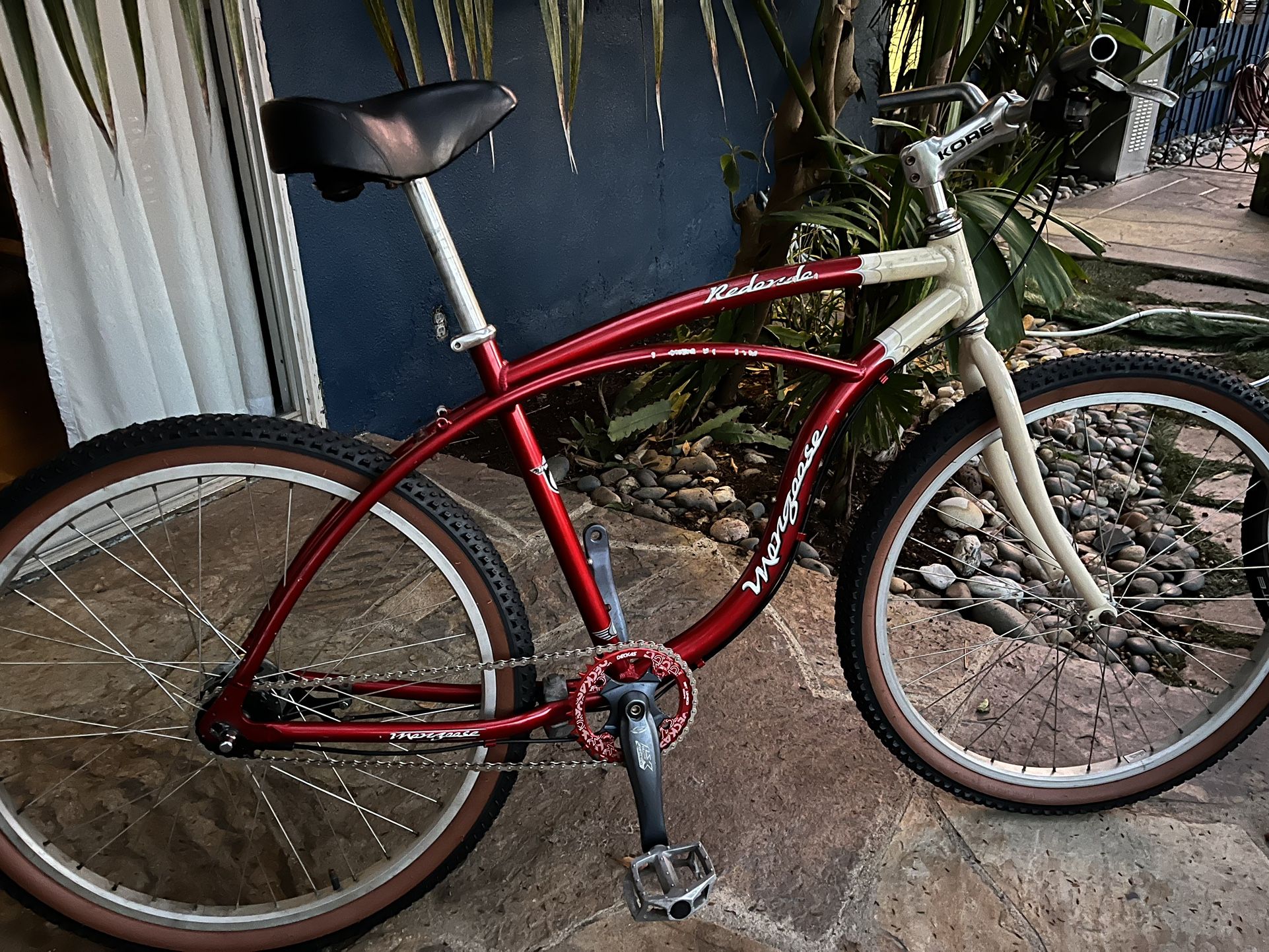 Mongoose Redondo 4 Speed Aluminum Cruiser