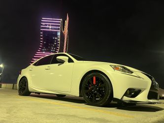 Lexus Is250