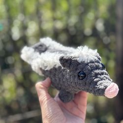 Skunk 🦨 Handmade 🧶 Crochet 🧶 Plushie
