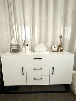 Large Cabinet/dresser