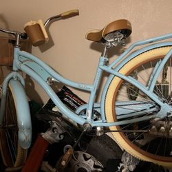 Huffy Beach Cruiser 