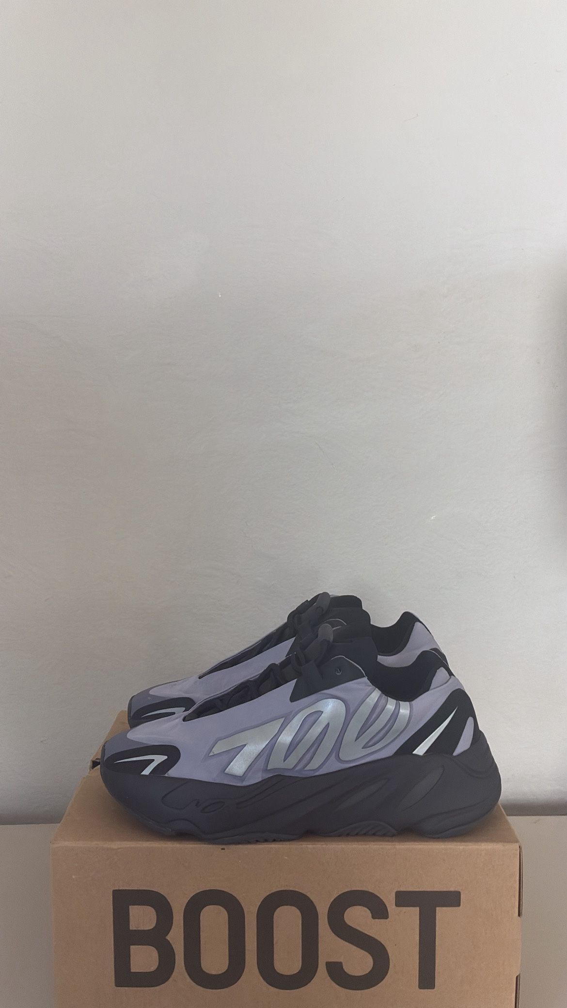 Yeezy 700s