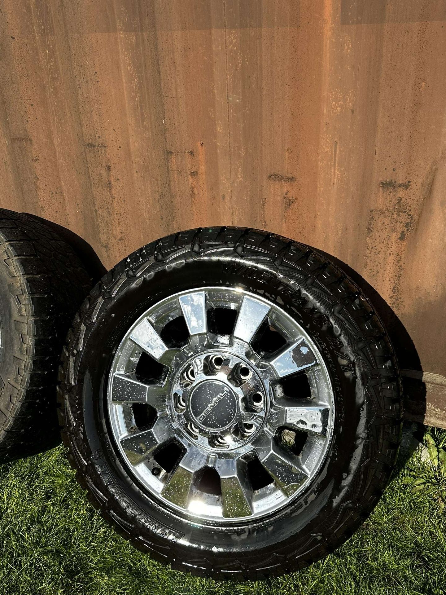 8 Lug GMC Sierra Denali Wheels And Tires for Sale in Lafayette, OR