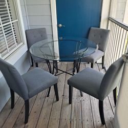 Dining Table and 4 Chairs (FREE)