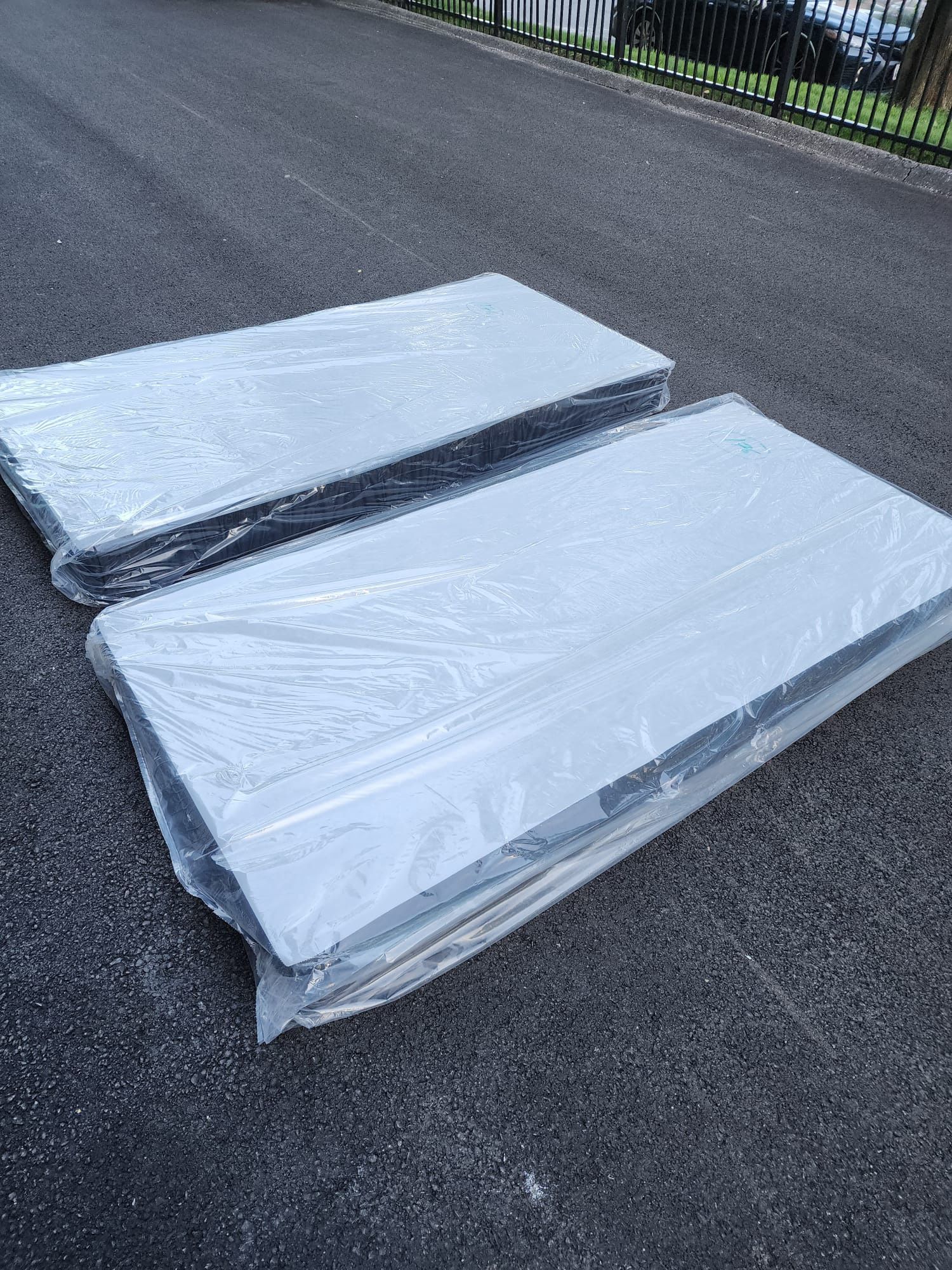 Brand New KING Size Split Box Spring Set for Sale in Jessup, MD OfferUp