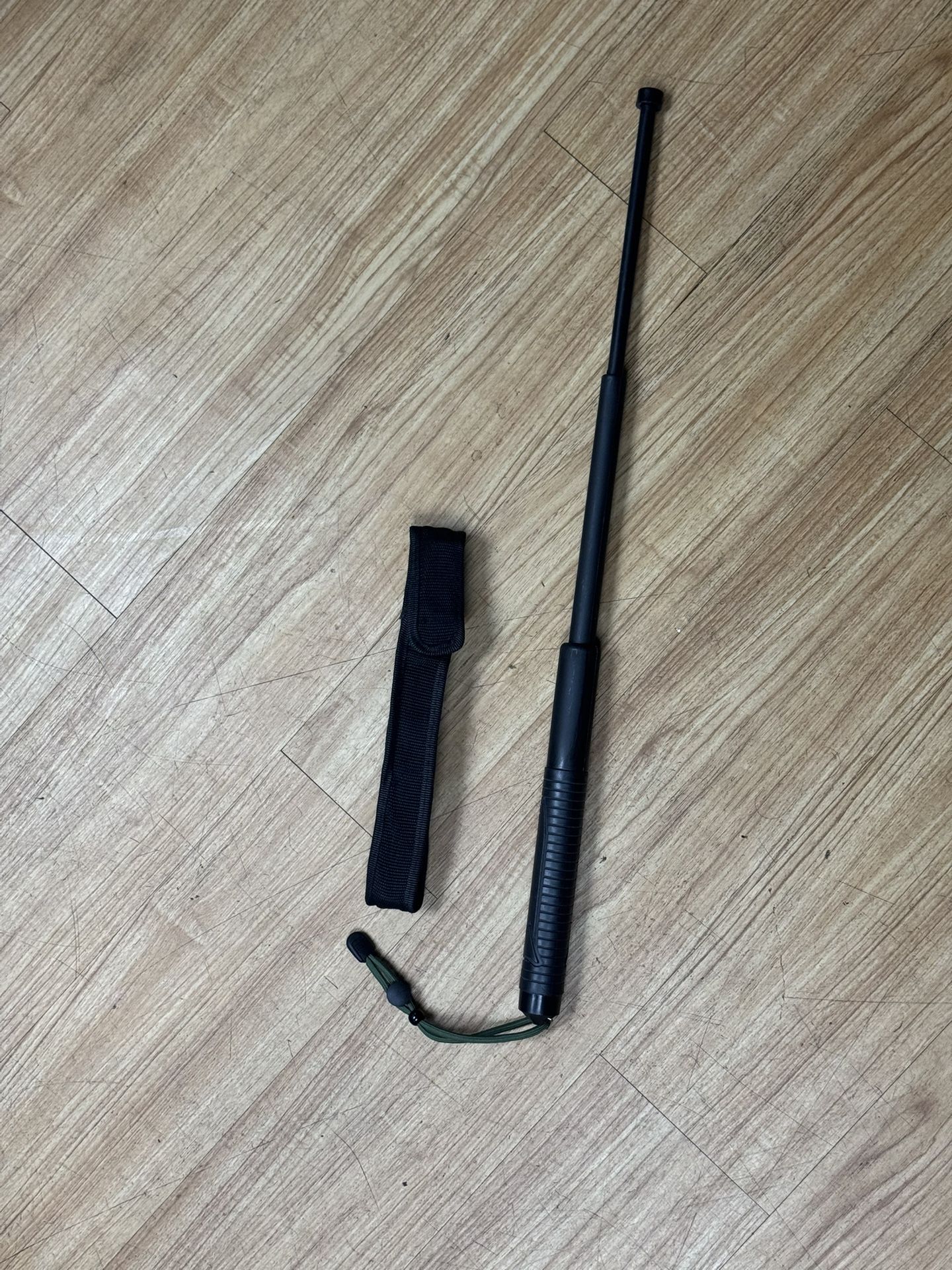 Retractable Light Weight protection Pole
