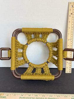 VINTAGE MACRAME NAPKIN HOLDER
