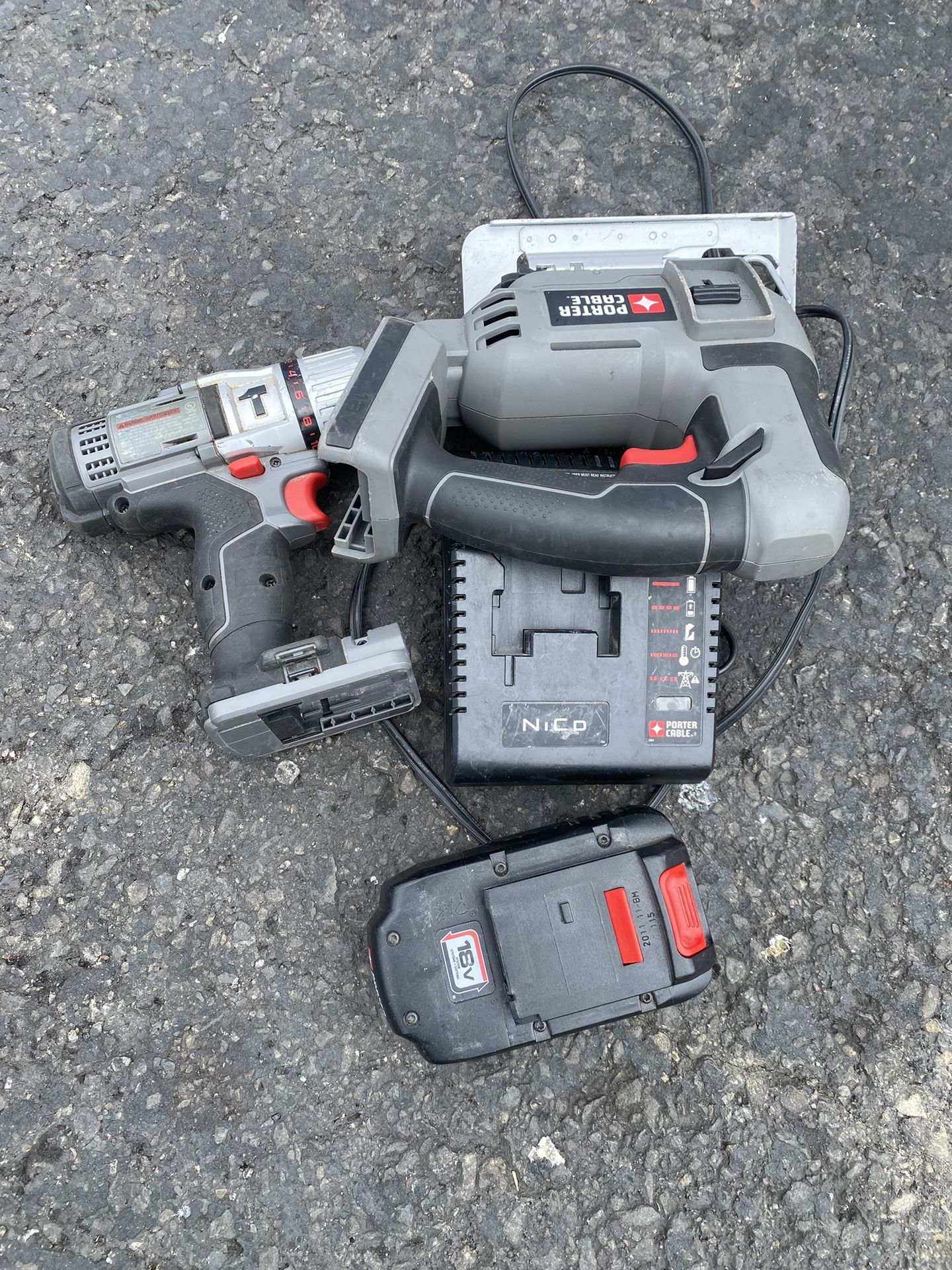 Porter Cable Tools Combo gilsaw Drill Charger And Battery
