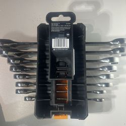 8 Piece Ratcheting Wrench Set