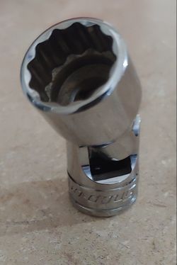 Snap-on chrome swivel.