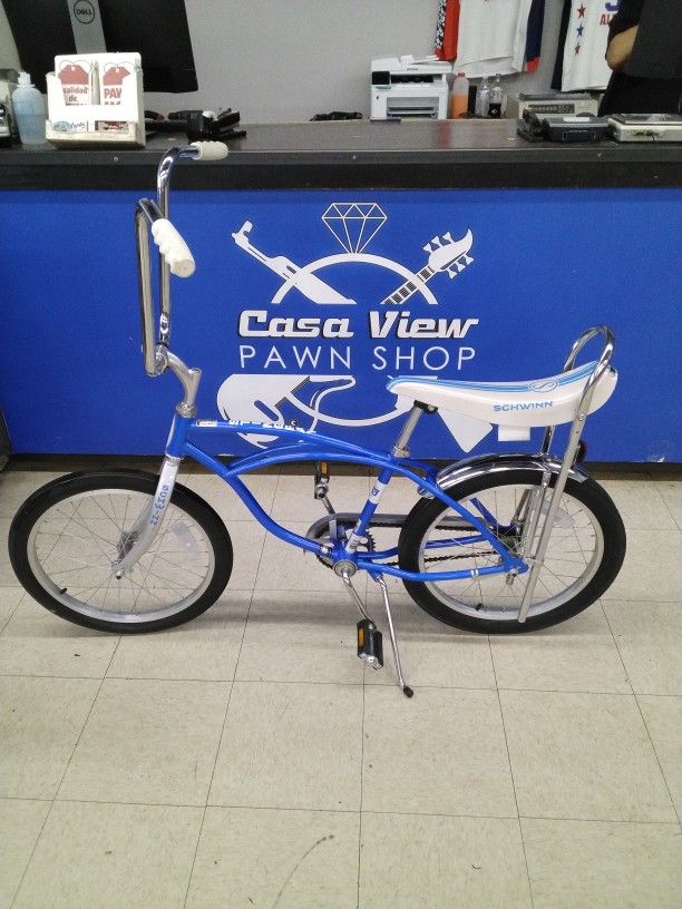 Schwinn Stingray Mens Bicycle