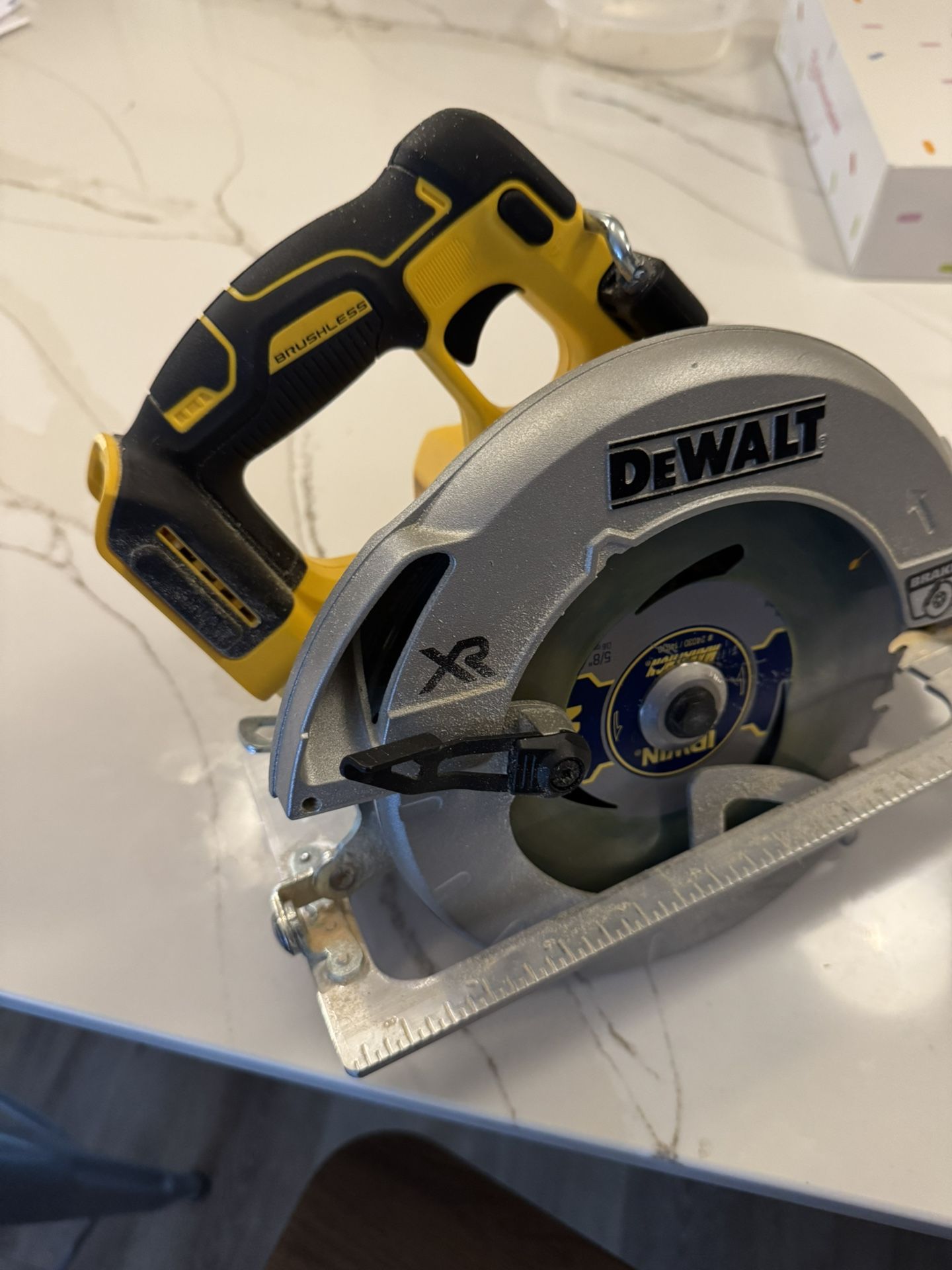 DeWalt Saw