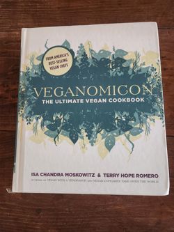 Book - Veganomicon - Cook Book