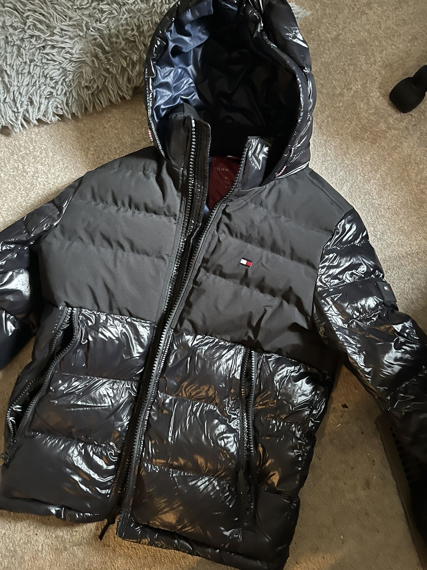 tommy hilfiger puffy jacket