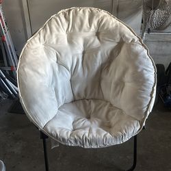 White lounge chair
