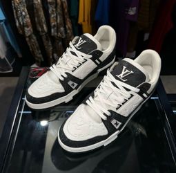 Louis Vuitton LV Trainer Sneakers