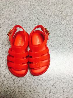 Mini Melissa siZe 5