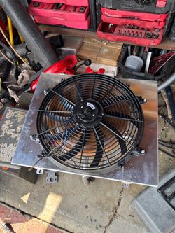 Radiator fan