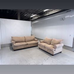Comfy Beige Sofa Set 