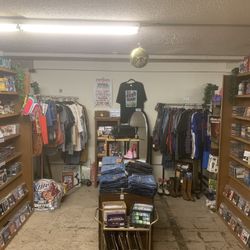 Persnickity Antiquity in Pomona [Booth #501]