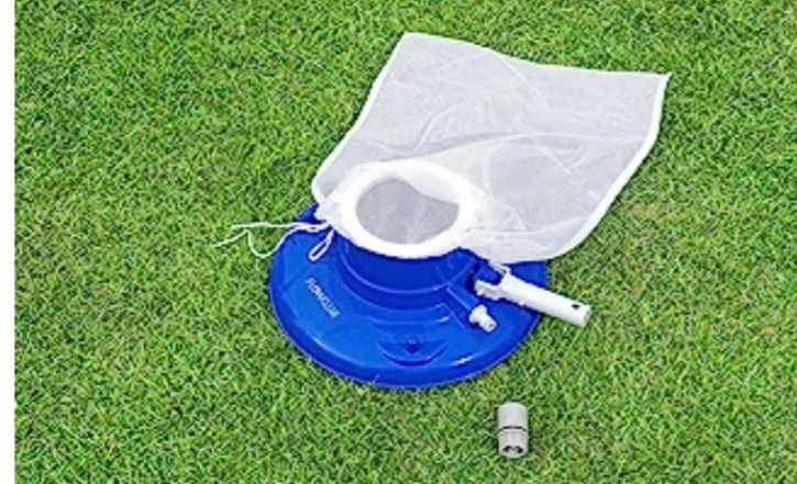 POOL CLEANER....It works great no longer have a Pool. Address In The Description