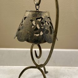 Metal Candle Holder