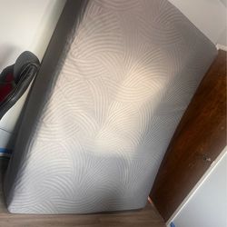 Mattress  Queen